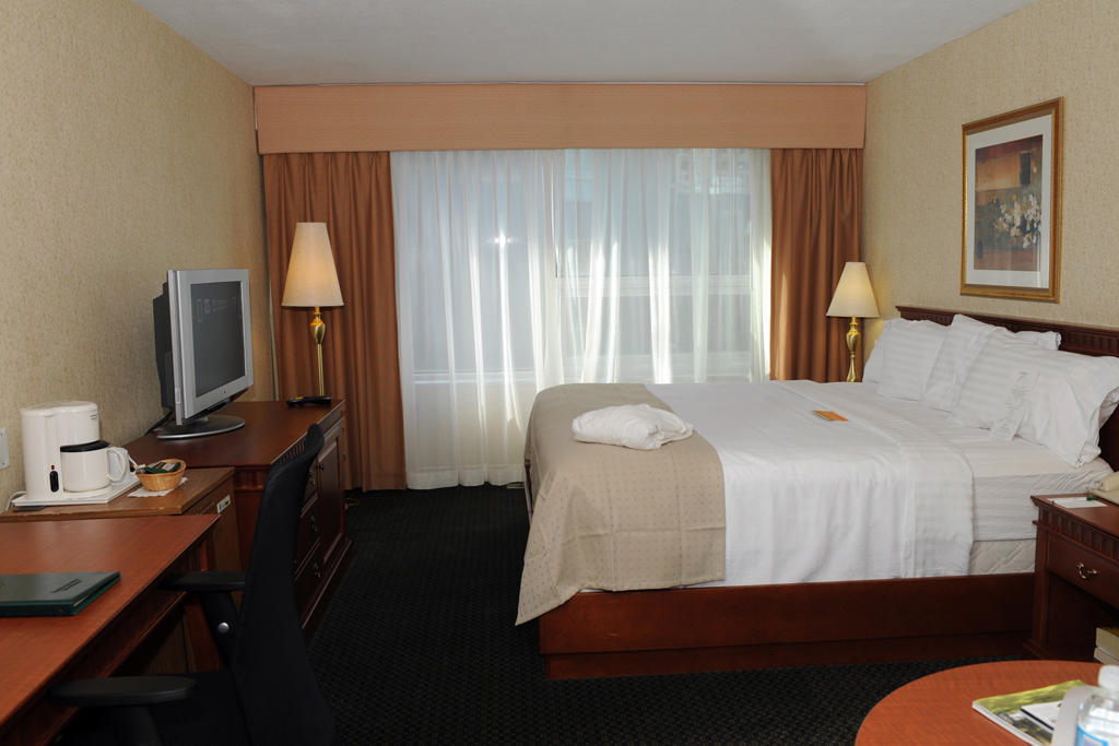 Holiday Inn Montreal Midtown Pokój zdjęcie