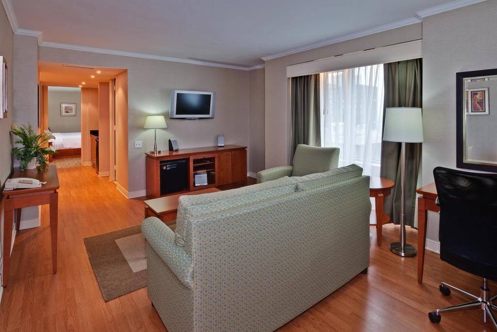 Holiday Inn Montreal Midtown Pokój zdjęcie