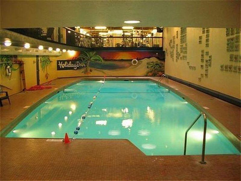 Holiday Inn Montreal Midtown Zewnętrze zdjęcie